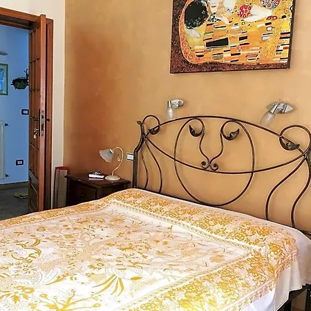 Il Giardinetto לינה וארוחת בוקר 3*